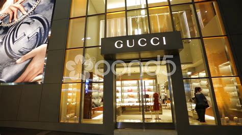 gucci orio center|gucci locations in chicago.